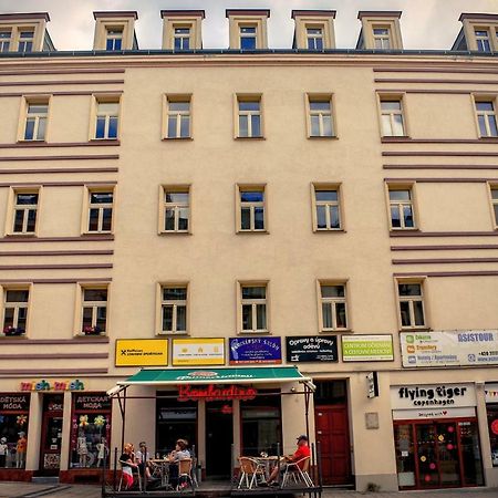 Apartmany Lenk Karlovy Vary Bagian luar foto