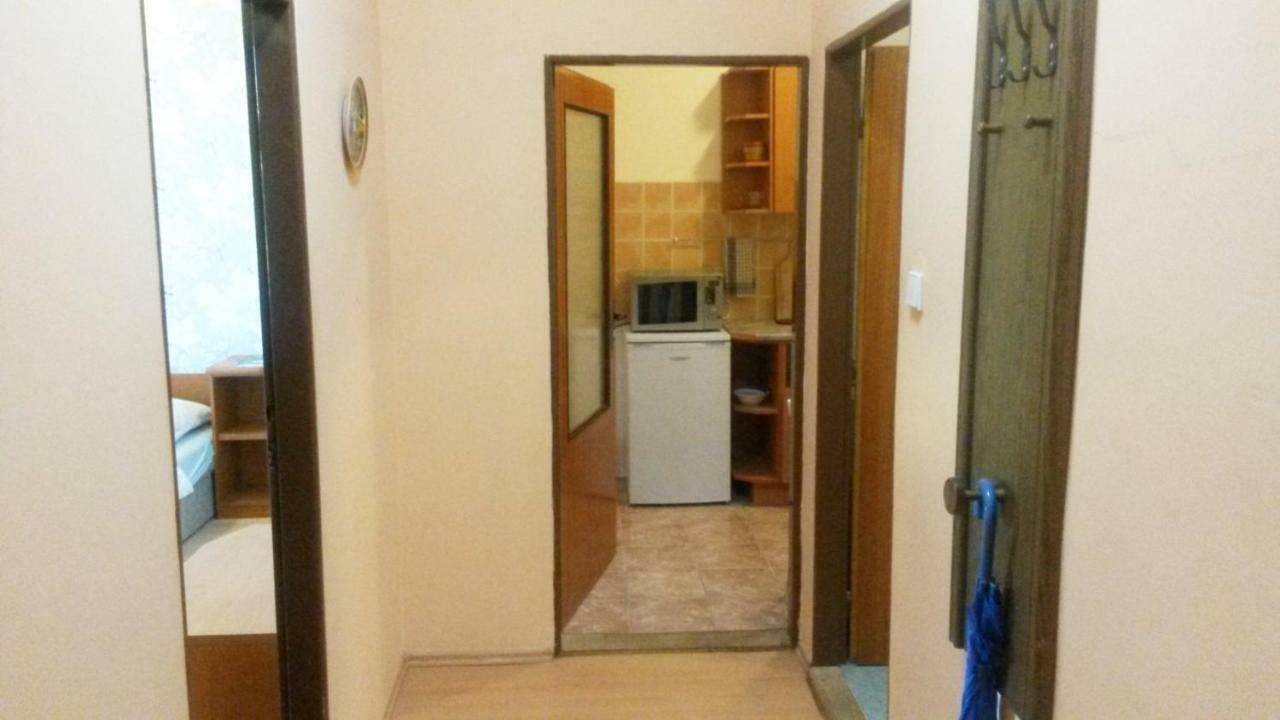 Apartmany Lenk Karlovy Vary Bagian luar foto