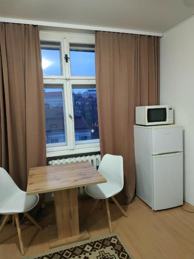 Apartmany Lenk Karlovy Vary Bagian luar foto